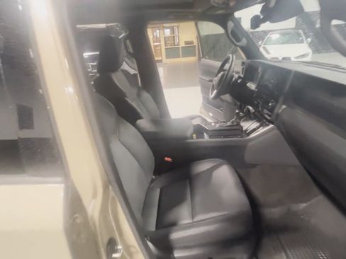 Used 2024 Lexus GX 550 image 17