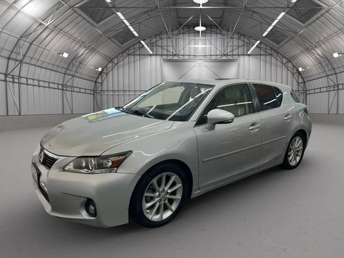 Used 2012 Lexus CT 200h image 11