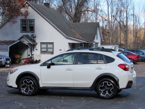 Used 2015 Subaru XV Crosstrek 2.0i Limited image 7
