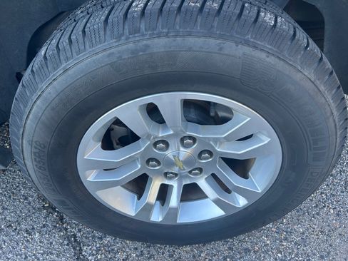 Used 2017 Chevrolet Tahoe LT image 15