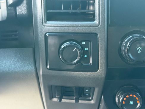 Used 2022 Ford F350 XL image 11