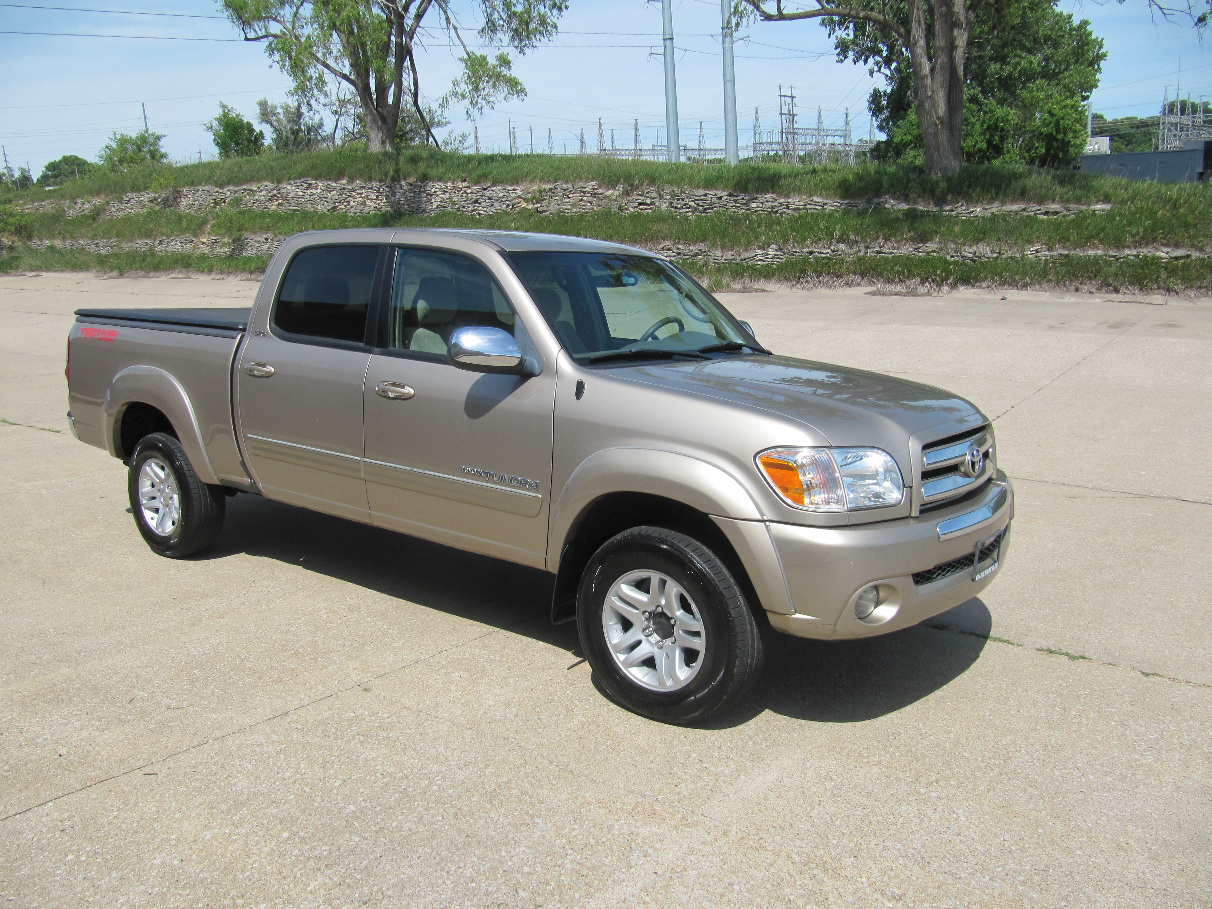 Used 2006 Toyota Tundra 4x4 Double Cab SR5 image 1