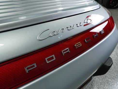 Used 2004 Porsche 911 Carrera 4S Cabriolet AWD/4WD image 7