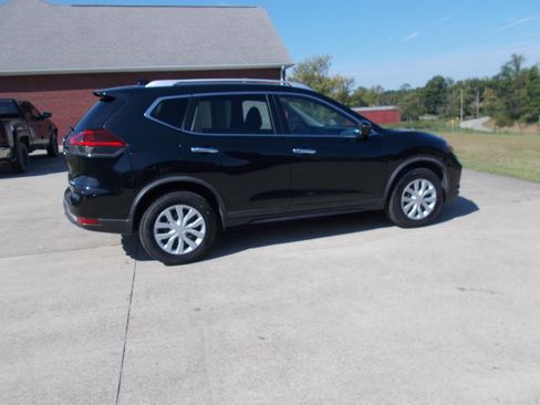 Used 2020 Nissan Rogue AWD image 4
