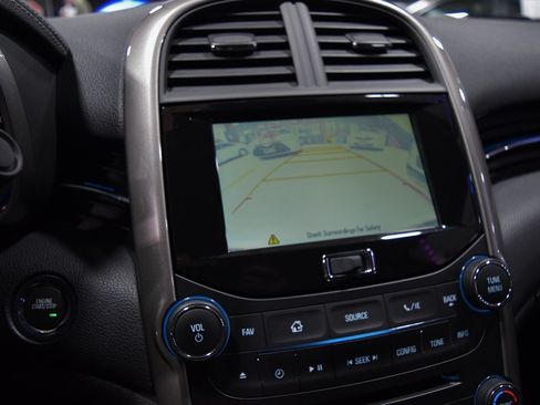 Used 2015 Chevrolet Malibu LTZ image 27