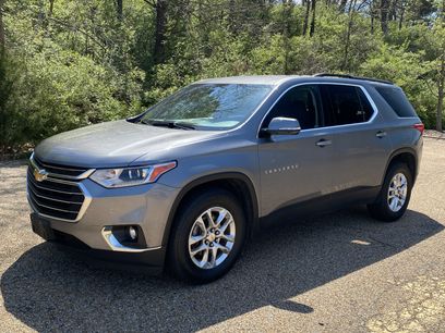 Used 2020 Chevrolet Traverse LT