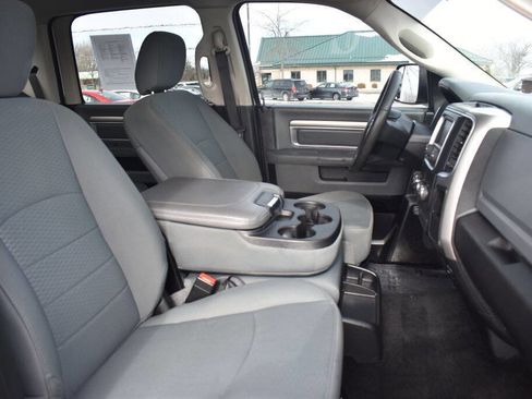 Used 2017 RAM 1500 Classic SLT image 26