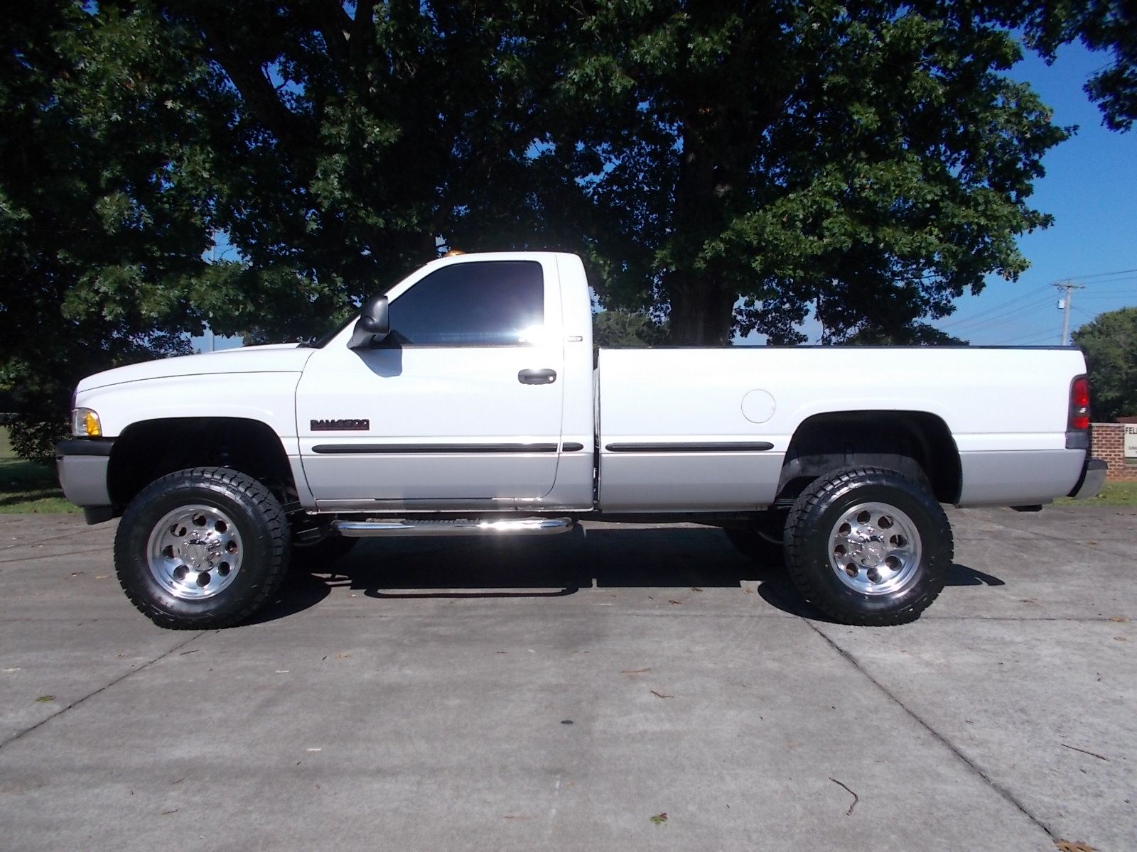 Used 1998 Dodge Ram 2500 Truck AWD/4WD image 2