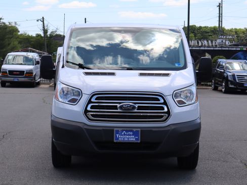 Used 2018 Ford Transit 350 148 Low Roof Wagon RWD image 4