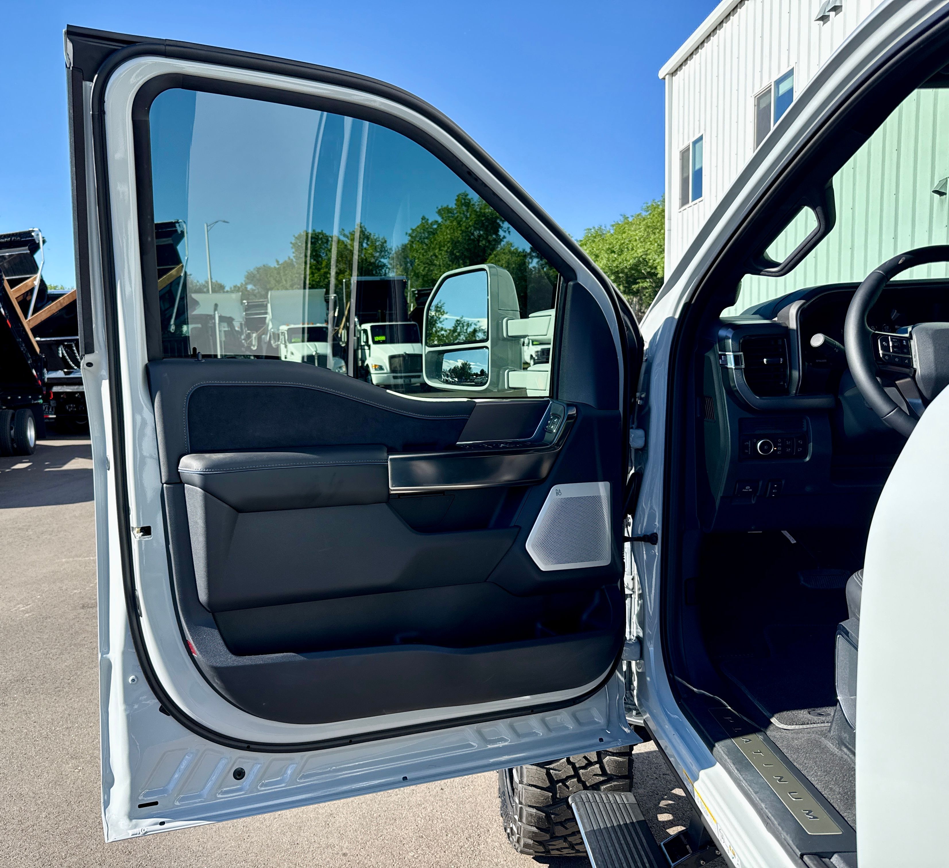 Used 2026 Ford F450 4x4 Crew Cab Super Duty image 21