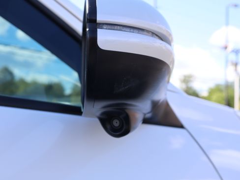 Used 2016 Honda HR-V EX image 11