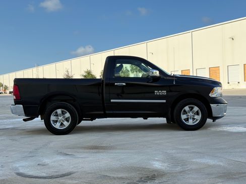 Used 2013 RAM 1500 ST RWD image 10
