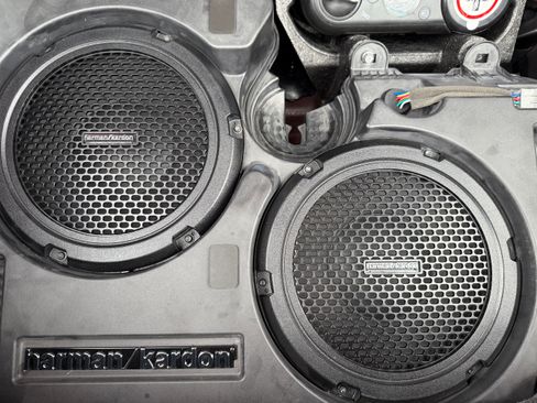 Used 2017 Dodge Challenger SRT Hellcat image 5