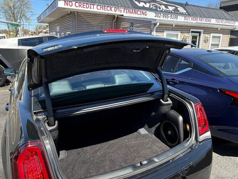 Used 2022 Chrysler 300 Touring L AWD/4WD image 13