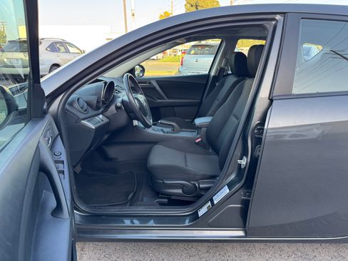 Used 2012 MAZDA MAZDA3 i Touring image 15