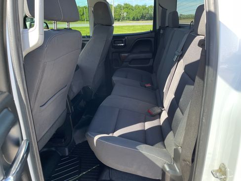 Used 2018 GMC Sierra 1500 SLE image 11