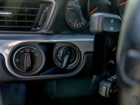 Used 2013 Porsche 911 Carrera image 39