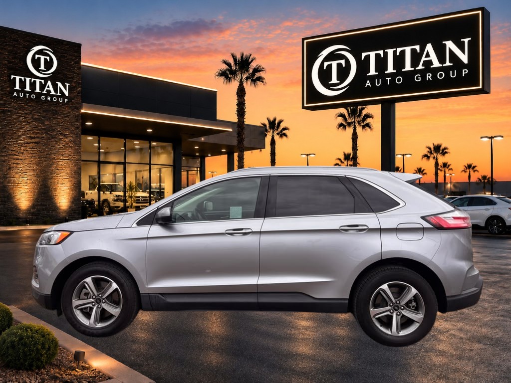 Used 2023 Ford Edge AWD image 4