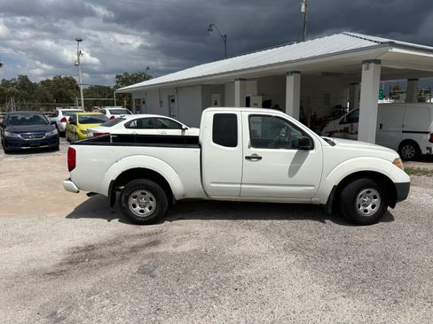 Used 2018 Nissan Frontier 2WD King Cab image 5