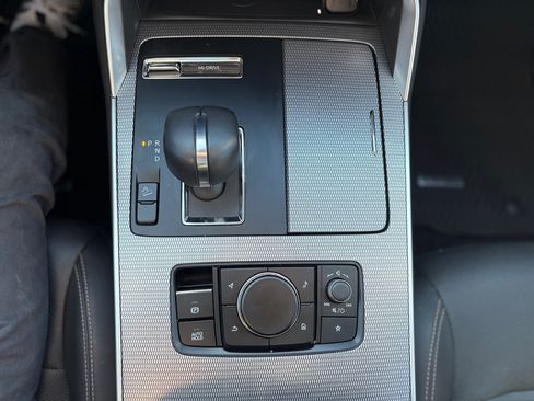 Used 2024 MAZDA CX-90 image 21