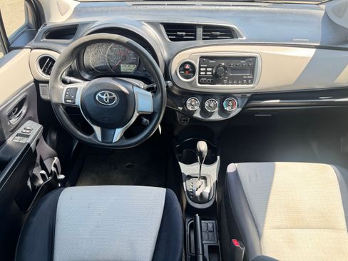 Used 2012 Toyota Yaris 2-Door Hatchback FWD image 20