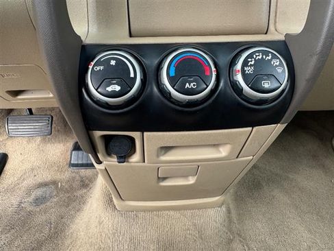 Used 2005 Honda CR-V LX image 13