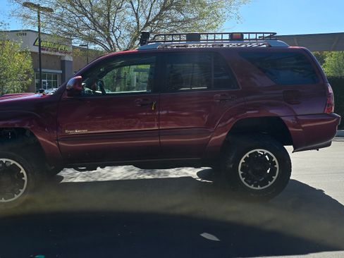 Used 2005 Toyota 4Runner Sport image 13