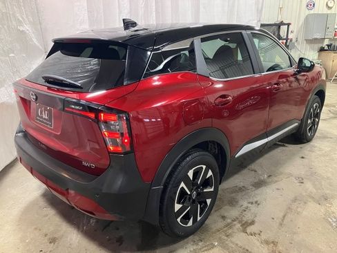 Used 2025 Nissan Kicks SV image 25