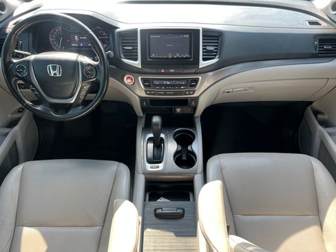 Used 2018 Honda Ridgeline RTL image 3