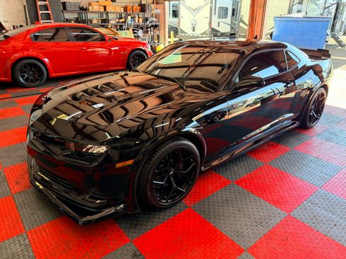 Used 2015 Chevrolet Camaro Z/28 image 8