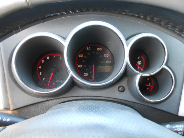 Used 2004 Toyota Matrix XR FWD image 13