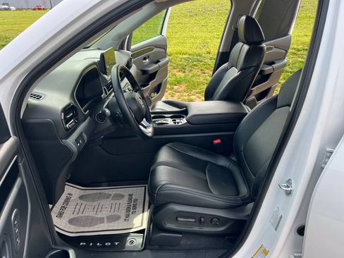 Used 2023 Honda Pilot EX-L image 14