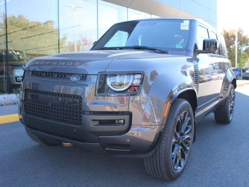 New 2026 Land Rover Defender 110 OCTA image 1