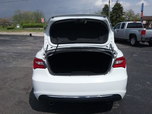 Used 2013 Chrysler 200 Limited image 13