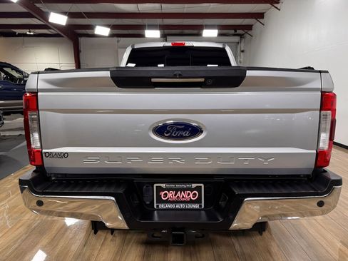 Used 2017 Ford F250 Lariat image 6