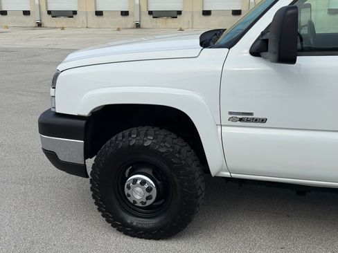 Used 2007 Chevrolet Silverado 3500 4x4 Crew Cab image 35