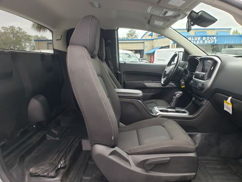 Used 2022 Chevrolet Colorado W/T image 13