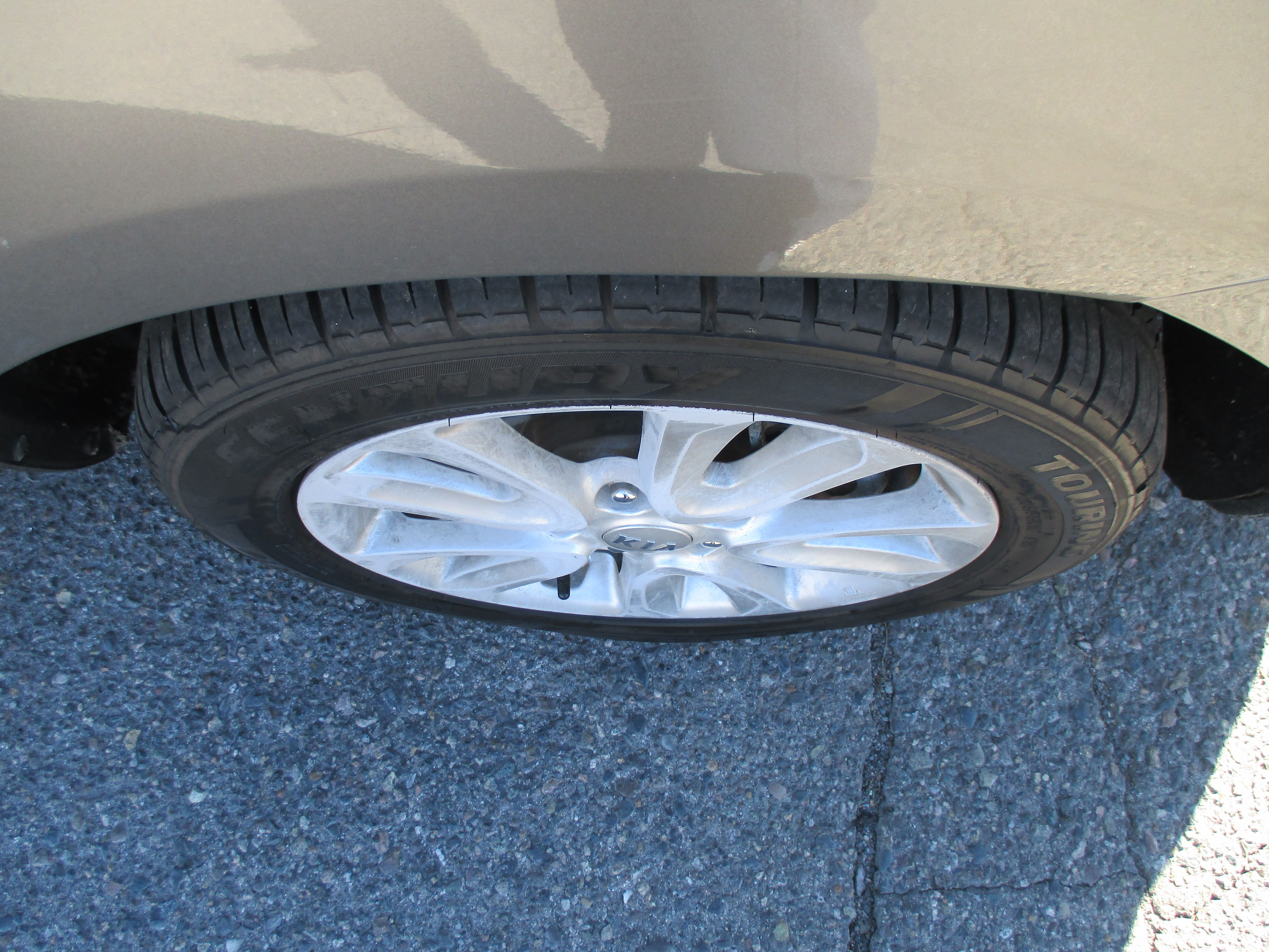 Used 2012 Kia Soul + Wagon 4D FWD image 16