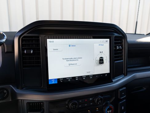 Used 2025 Ford F150 XL image 14