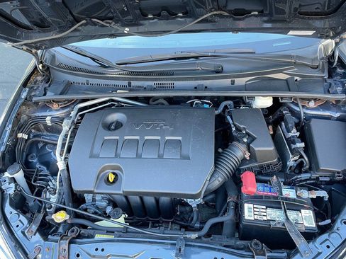 Used 2014 Toyota Corolla LE Premium image 16