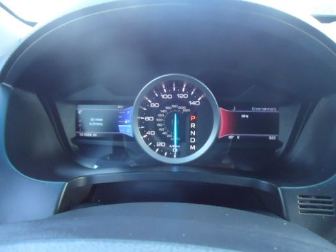 Used 2013 Ford Explorer 4WD XLT image 16