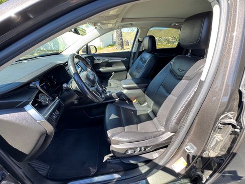 Used 2019 Cadillac XT5 Luxury image 18