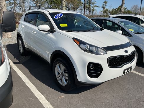 Used 2017 Kia Sportage AWD LX image 3