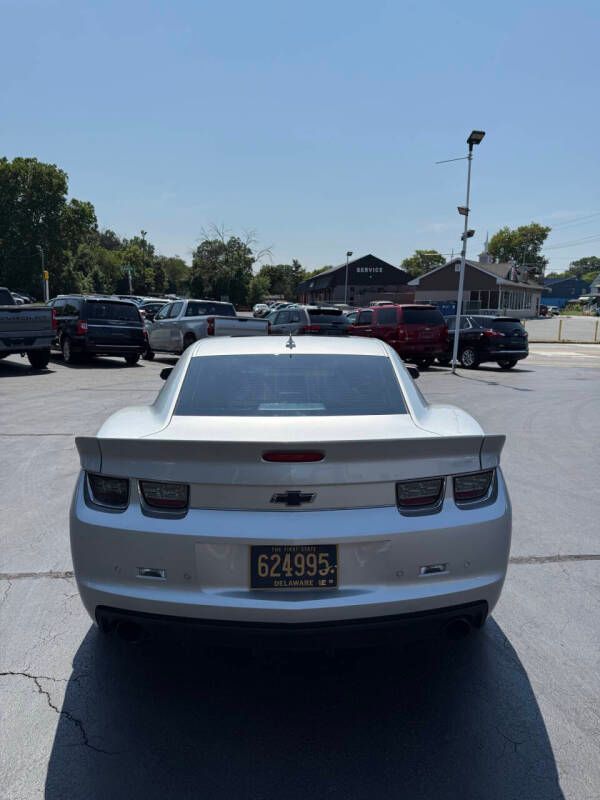 Used 2013 Chevrolet Camaro SS w/ RS Package RWD image 7