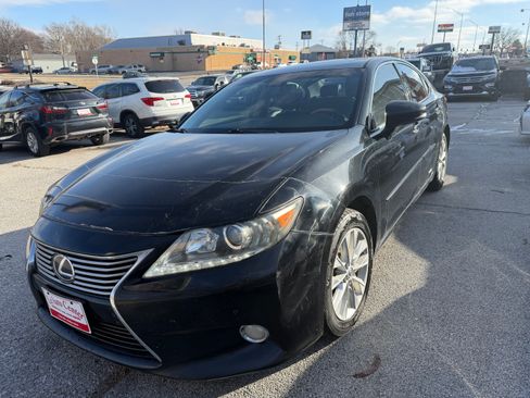 Used 2013 Lexus ES 300h image 5