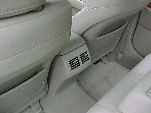 Used 2009 Toyota Camry XLE image 52