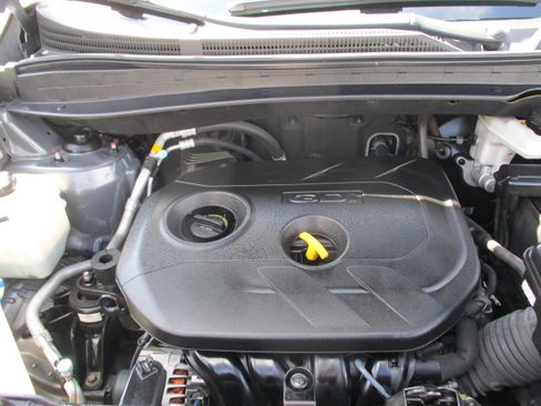 Used 2014 Hyundai Tucson GLS image 49