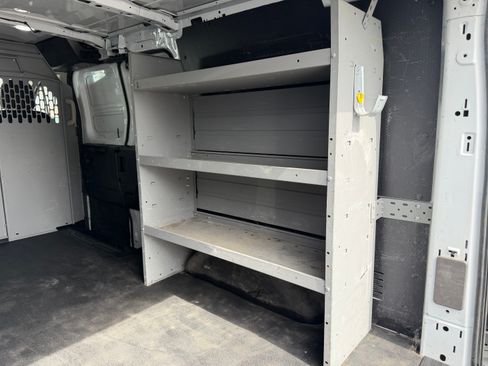 Used 2020 Ford Transit 150 image 9