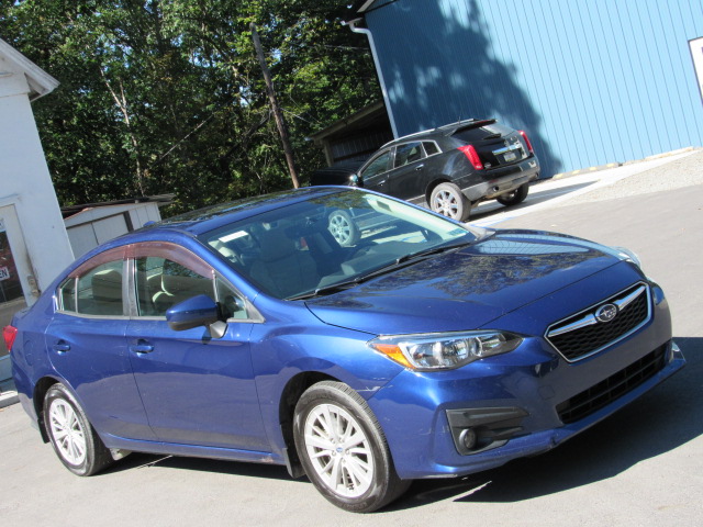 Used 2017 Subaru Impreza 2.0i Premium Sedan AWD/4WD image 28
