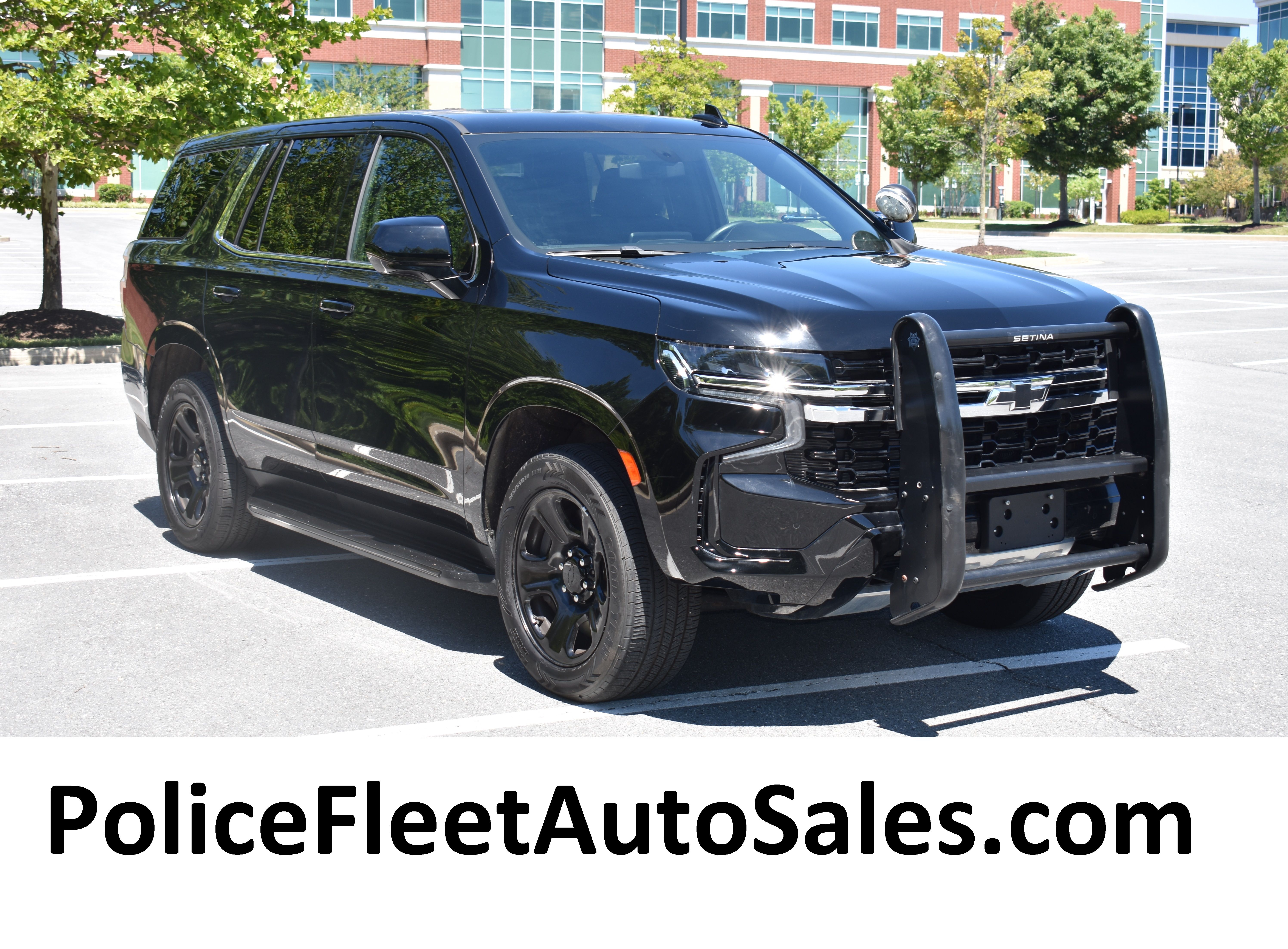 Used 2023 Chevrolet Tahoe 4WD image 1